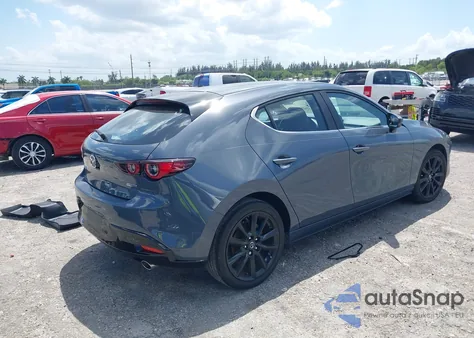 2023 Mazda Mazda3 2.5 S Carbon Edition z USA, uszkodzony, nr VIN JM1BPALM2P1606784